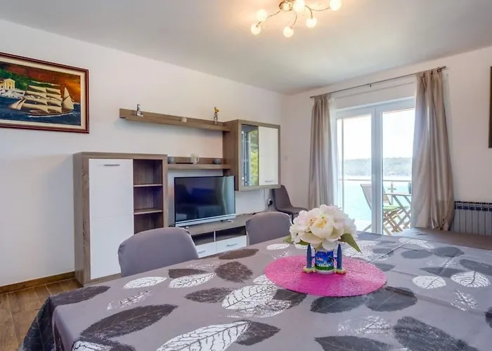 Magnolia - Lavanda By Interhome Apartment Mali Losinj