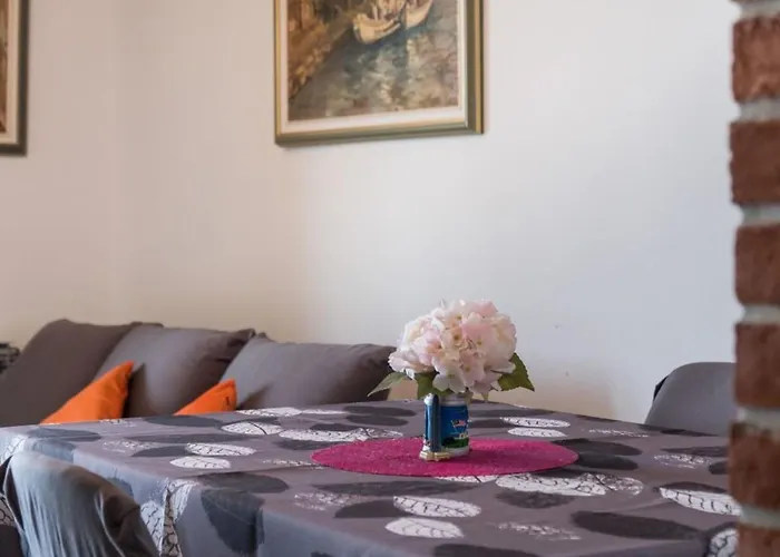 Magnolia - Lavanda By Interhome Mali Losinj