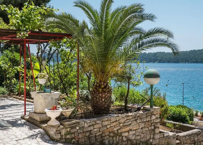 Magnolia - Lavanda By Interhome Mali Losinj
